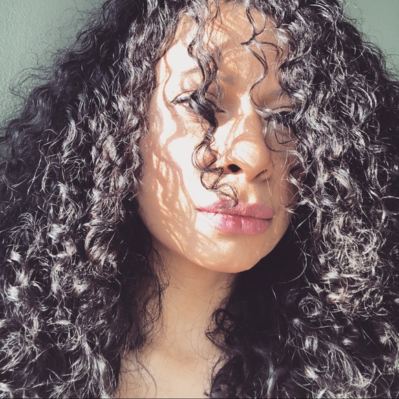 Meet your Posher, Myriam - Picture 2 of 8